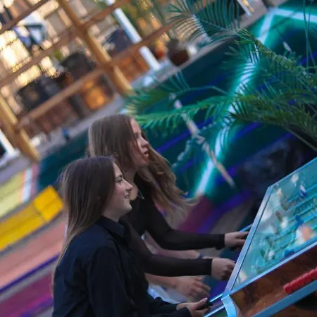 Railrooms Traincar *